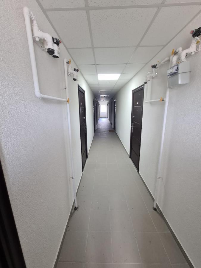 Appartamento Garsoniera Luxury Kevin Piteşti Esterno foto